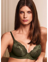 Cut out lace soft push-up bra. SATEN