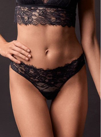 Brazilian brief. PARTY 2