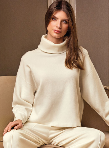 Maglia collo alto. Serie BASIC 2
