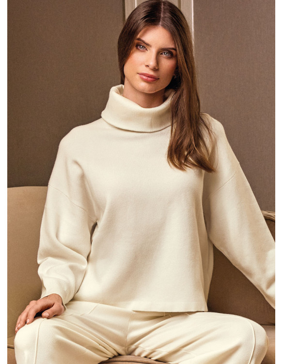 Maglia collo alto. Serie BASIC