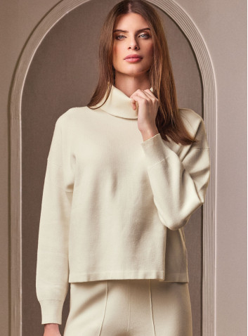 Maglia collo alto. Serie BASIC