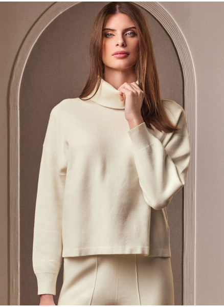 Maglia collo alto. Serie BASIC
