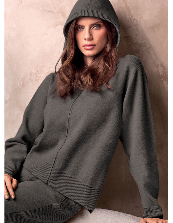 Maglia con cappuccio full zip. Serie LIVING