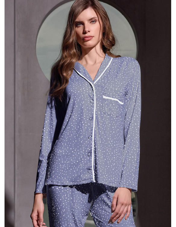 Open-front pyjamas in smoking style - Blogger