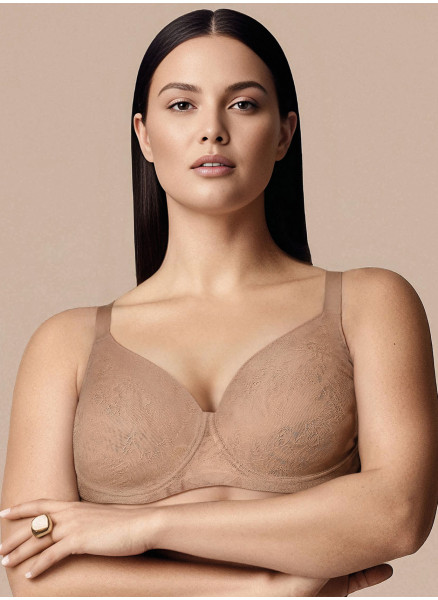 Reggiseno alto sfoderato DEA Lormar in pizzo tattoo color Honey, con ferretto e coppe preformate, indossato su fondo neutro.