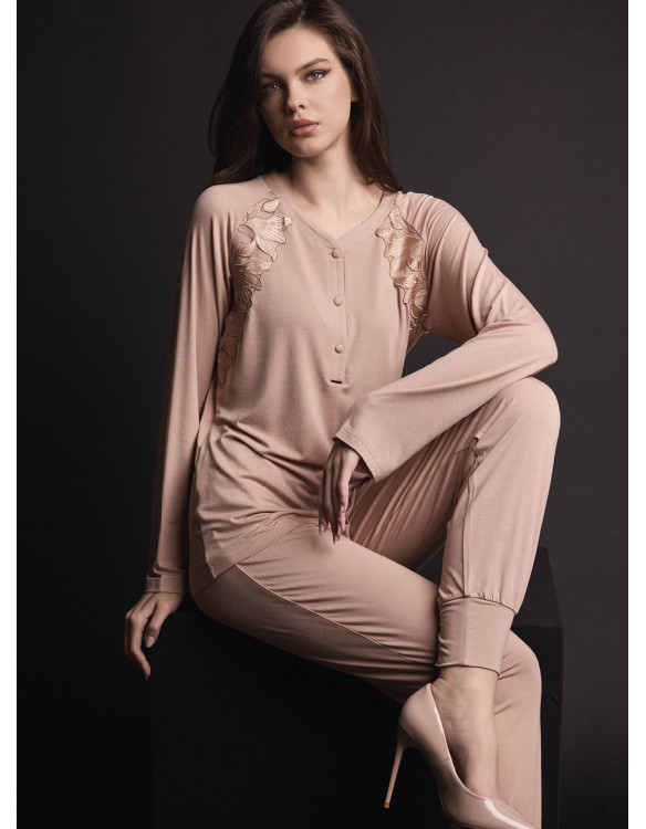 Pigiama serafino donna COUTURE Lormar in viscosa pesante con ricamo setificato e pantalone lungo con polsi