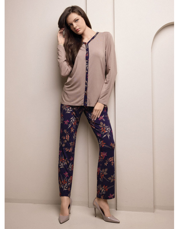 Pigiama aperto donna DESIRE Lormar con maglia unita a maniche lunghe, profili floreali e pantalone lungo coordinato