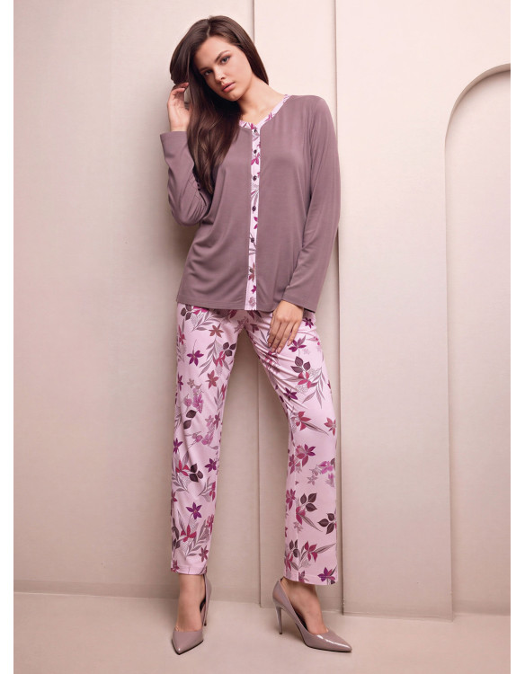 Lormar DESIRE women’s button-up pyjamas with a plain long-sleeved top, floral trims and matching printed trousers