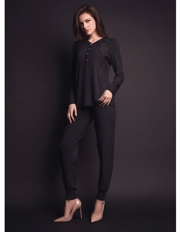 Pigiama serafino donna PLAISIR Lormar in viscosa pesante con pizzo a contrasto, bottoni bijoux e pantalone lungo