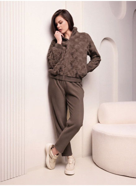Tuta full zip donna COCOON Lormar con bomber in pelliccia doppia frontura e pantalone lungo in coral supersoft