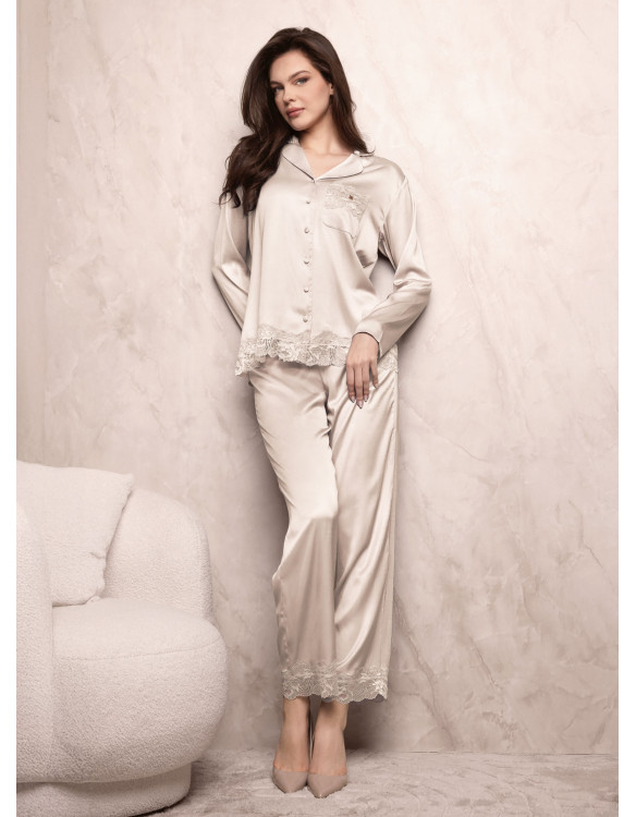 Pigiama aperto donna SATÈN Lormar in raso setificato con maniche lunghe, pizzo frastaglio e pantalone lungo coordinato